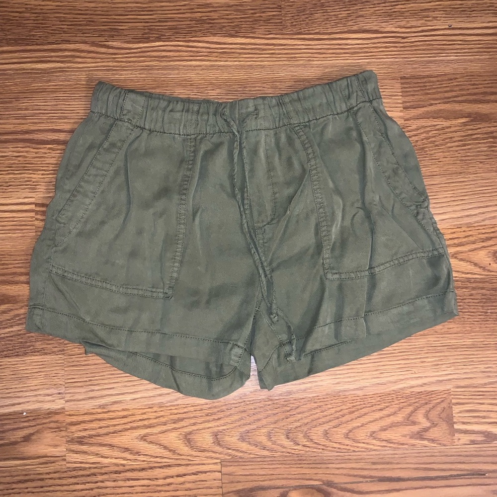 GAP Green Shorts